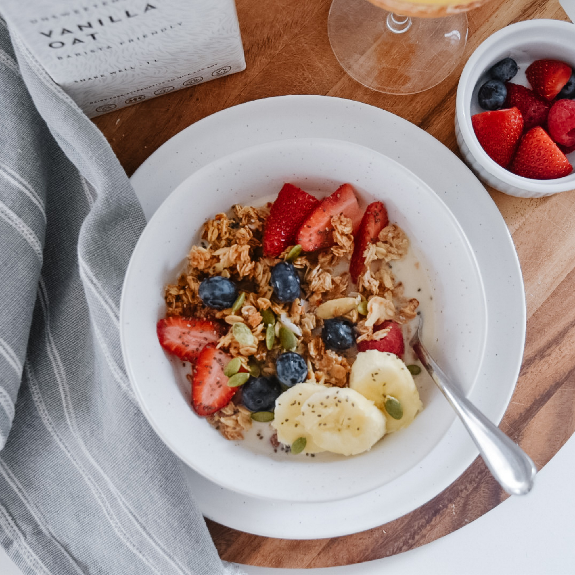 Chunky Coconut Granola