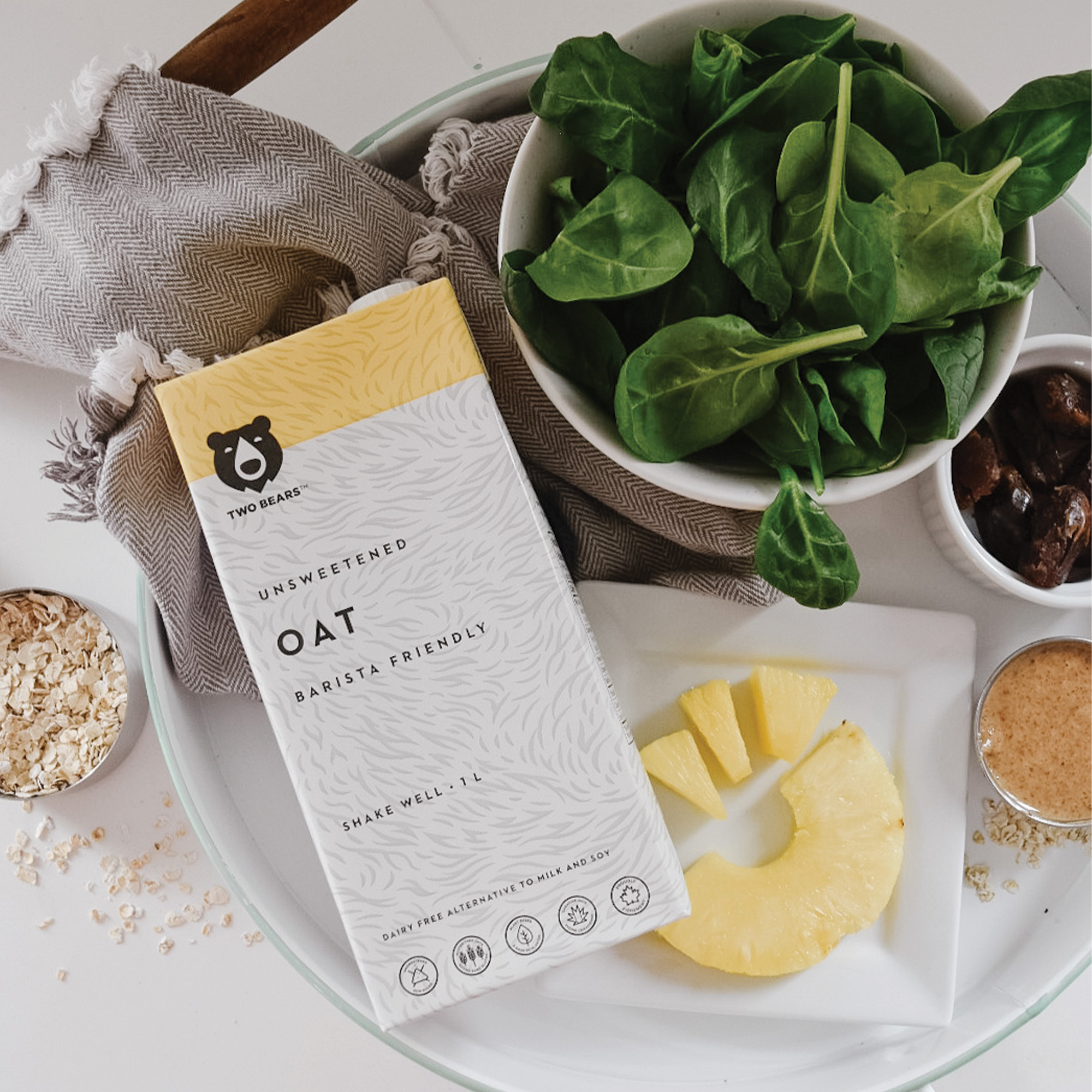 Tropical Oat Milk Green Smoothie